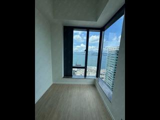 Sai Ying Pun - Des Voeux W Residence 03