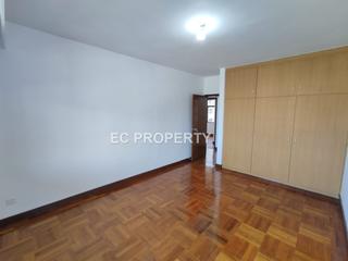 Yau Ma Tei - Wylie Court Block C 11