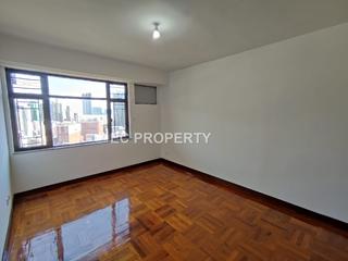 Yau Ma Tei - Wylie Court Block C 10