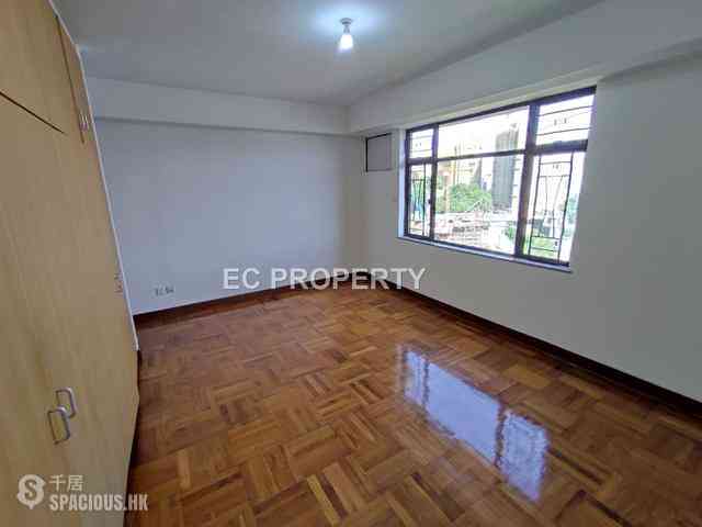 Yau Ma Tei - Wylie Court Block C 07