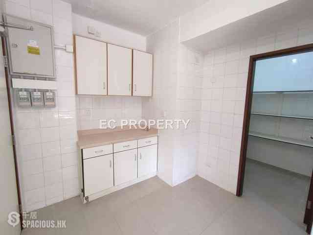 Yau Ma Tei - Wylie Court Block C 13