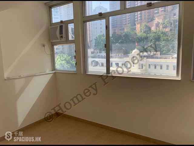 Causeway Bay - Bright Star Mansion 08
