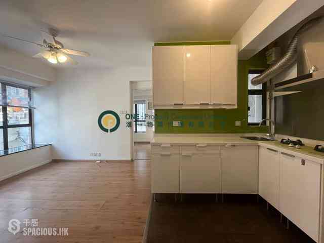 Poho - Rich View Terrace 02