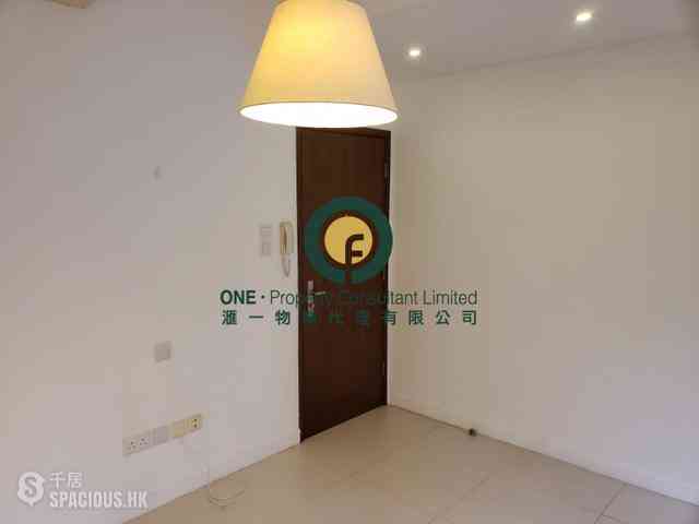 Poho - 45-47, Sai Street 03
