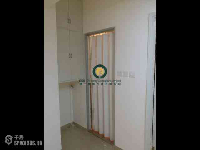 Central - Yuen Ming Building 06