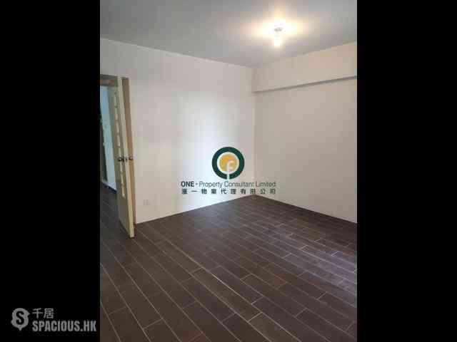 Sai Ying Pun - Merit Court 08
