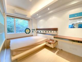 Kennedy Town - Chin Hom Court 06