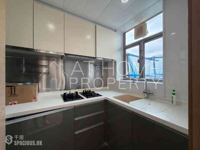 Sai Ying Pun - Island Crest 07