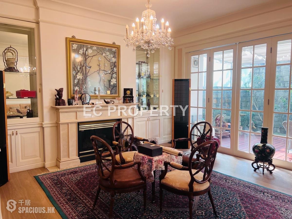 Jardines Lookout - Jardine Terrace 01
