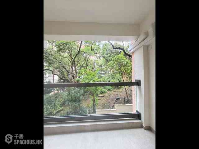 Mid Levels West - Hing Wah Mansion Block B 01