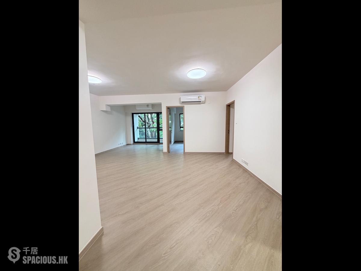 Mid Levels West - Hing Wah Mansion Block B 01