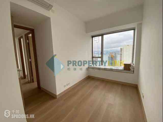 Sai Ying Pun - Island Crest 07
