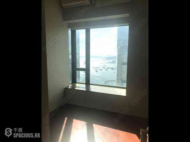 West Kowloon - The Arch 06