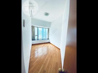 West Kowloon - Sorrento 03