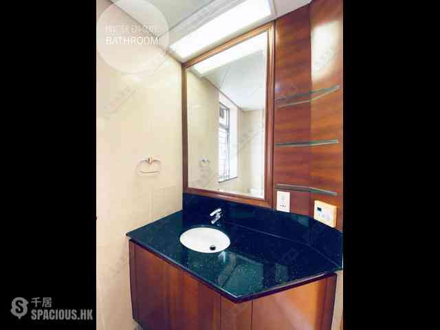 West Kowloon - Sorrento 06
