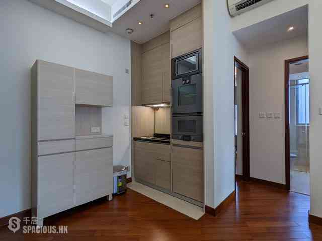 Wan Chai - The Avenue 05