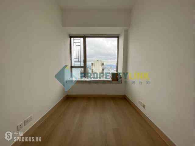 Sai Ying Pun - Island Crest 03