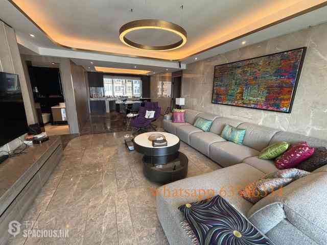 Mid Levels West - Serene Court 02