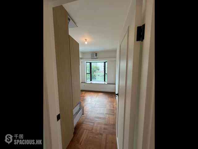Mid Levels East - Kennedy Court 04