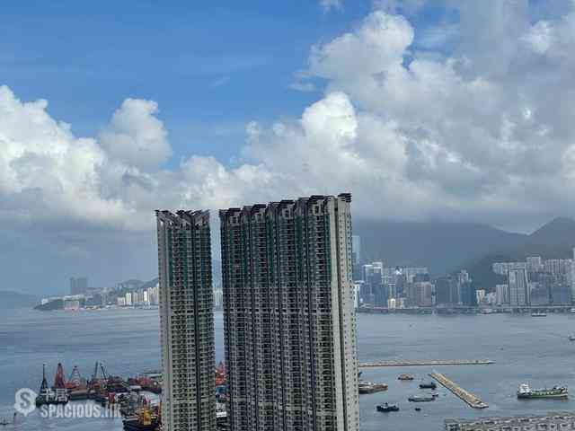 To Kwa Wan - Sky Tower 08