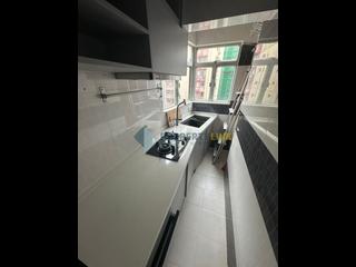 Sheung Wan - Man Bond Building 05