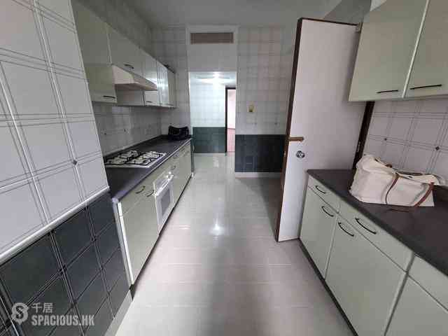 Mid Levels Central - Tregunter Tower 3 10