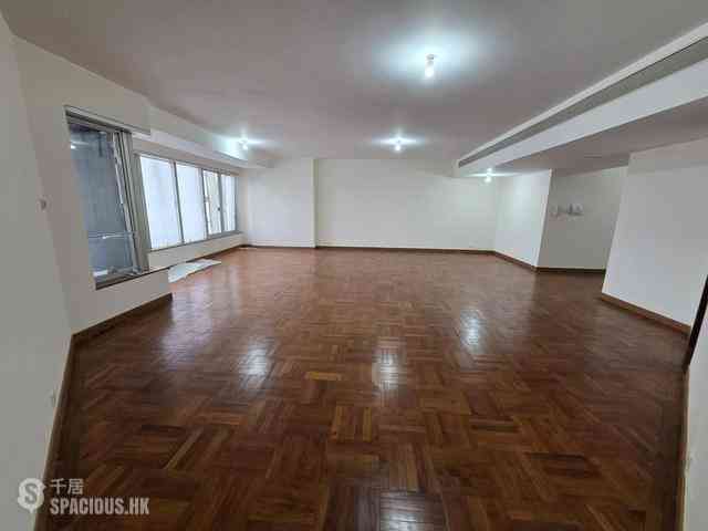 Mid Levels Central - Tregunter Tower 3 02