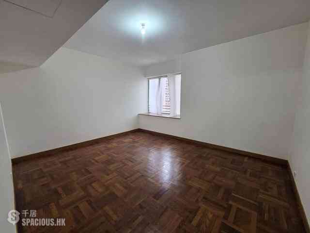Mid Levels Central - Tregunter Tower 3 07