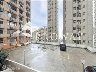 Mid Levels West - Parkway Court Block B 02