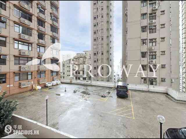 Mid Levels West - Parkway Court Block B 02