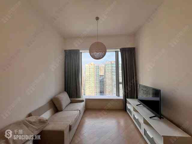 West Kowloon - The Cullinan (Tower 21 Zone 6 Aster Sky) 02
