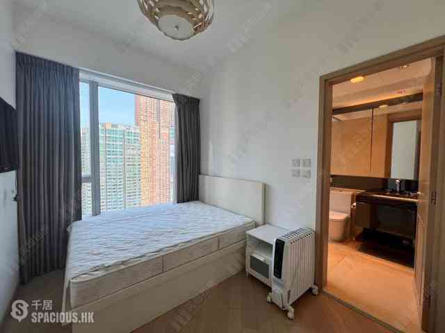 West Kowloon - The Cullinan (Tower 21 Zone 6 Aster Sky) 04