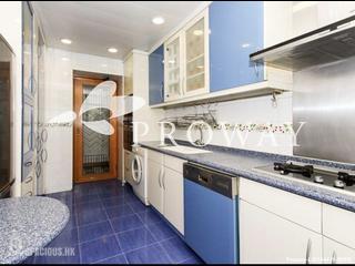 Mid Levels Central - Clovelly Court 09