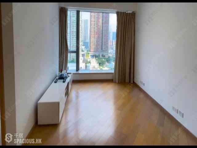 West Kowloon - The Cullinan (Tower 21 Zone 6 Aster Sky) 07