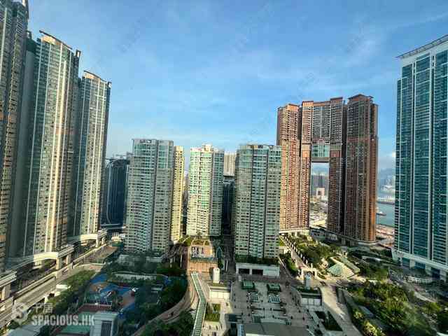 West Kowloon - The Cullinan (Tower 21 Zone 6 Aster Sky) 08