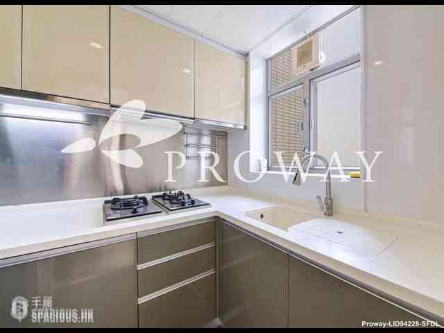 Sai Ying Pun - Island Crest 10