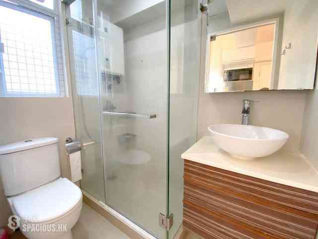 Kennedy Town - Chin Hom Court 08