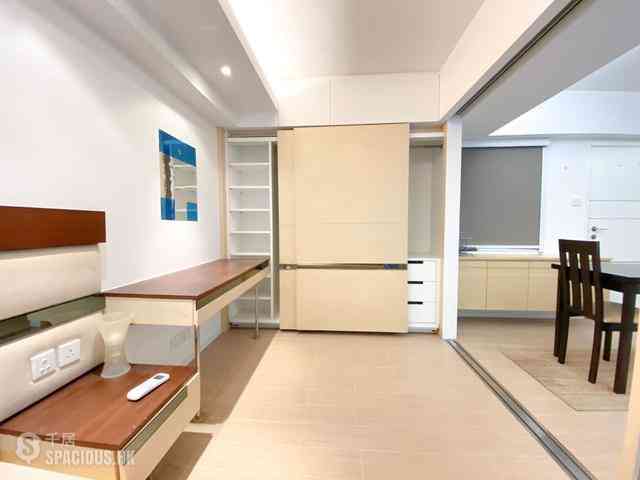 Kennedy Town - Chin Hom Court 02