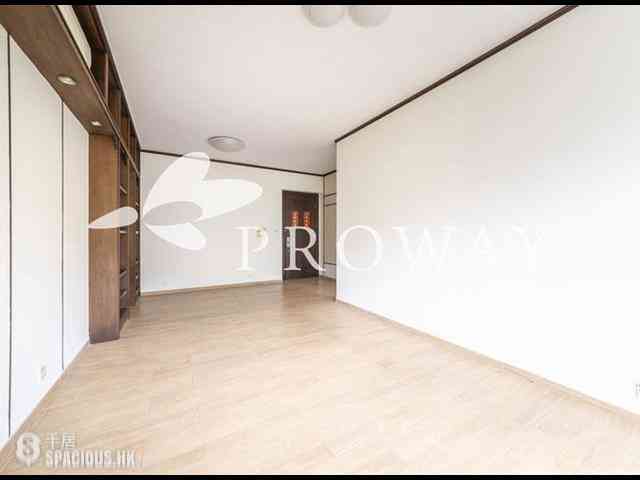 Kennedy Town - Serene Court 03