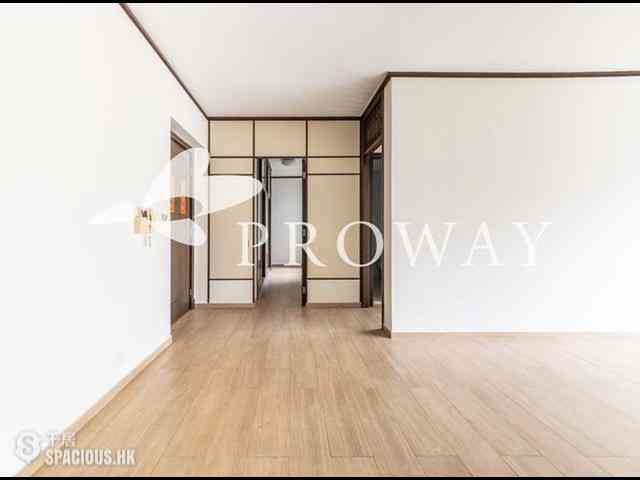 Kennedy Town - Serene Court 04