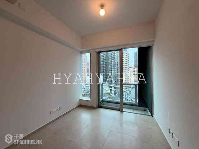 Sai Ying Pun - No.8 Hing Hon Road (Resiglow-Bonham) 02