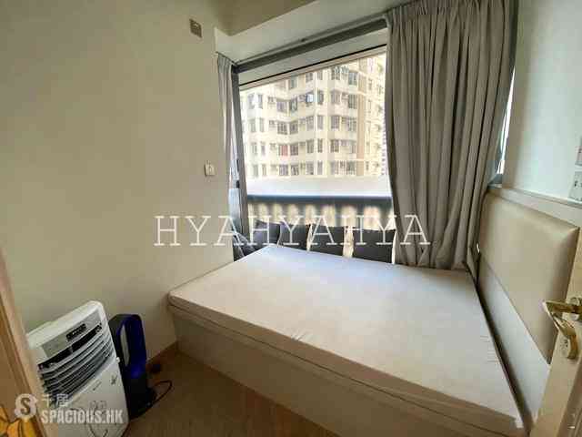 Sai Ying Pun - 63, Pokfulam 06