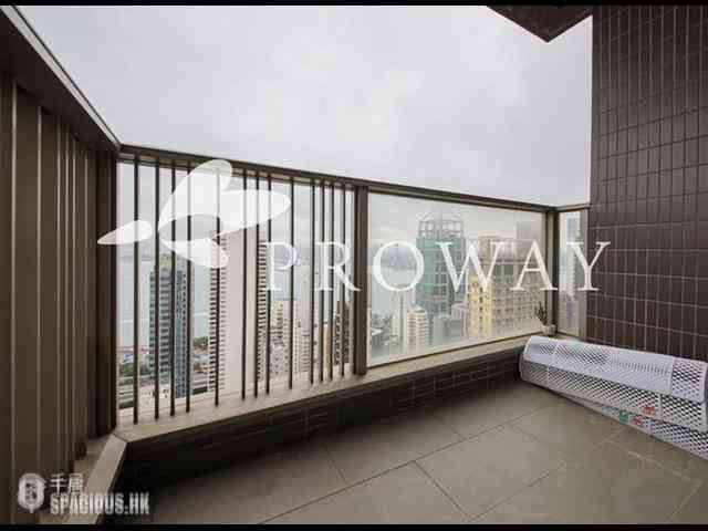Sai Ying Pun - Island Crest Block 2 03