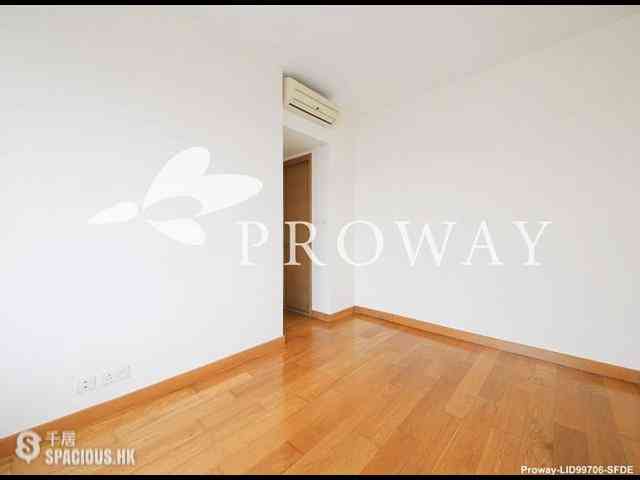 Sai Ying Pun - Island Crest Block 2 07