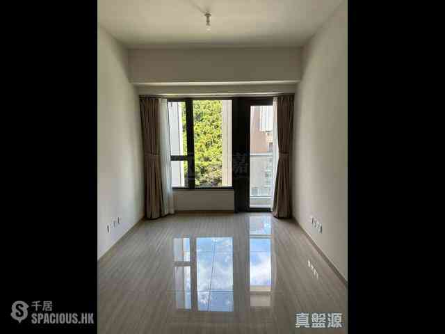 Wong Chuk Hang - The Southside Phase 1 Southland Tower 1A 01