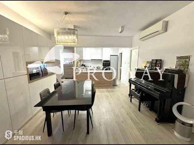 North Point - Kent Mansion 02
