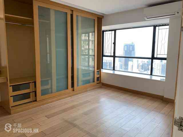Mid Levels Central - The Grand Panorama 03