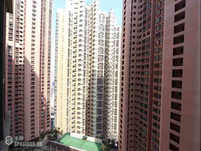 Mid Levels Central - Hillsborough Court Block 2 06