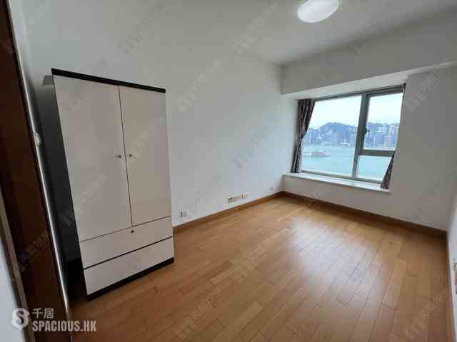 West Kowloon - The Harbourside Block 2 06