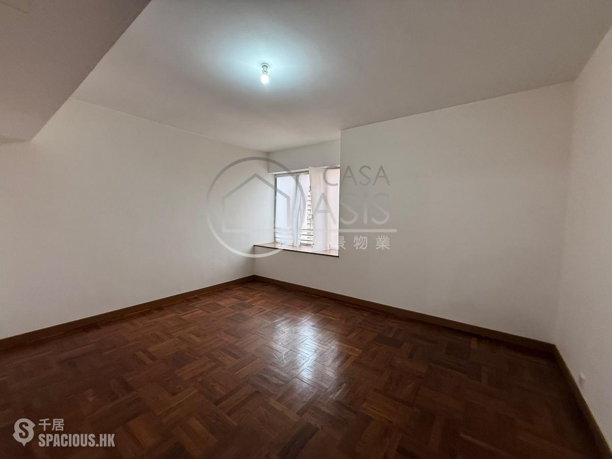 Mid Levels Central - Tregunter 01